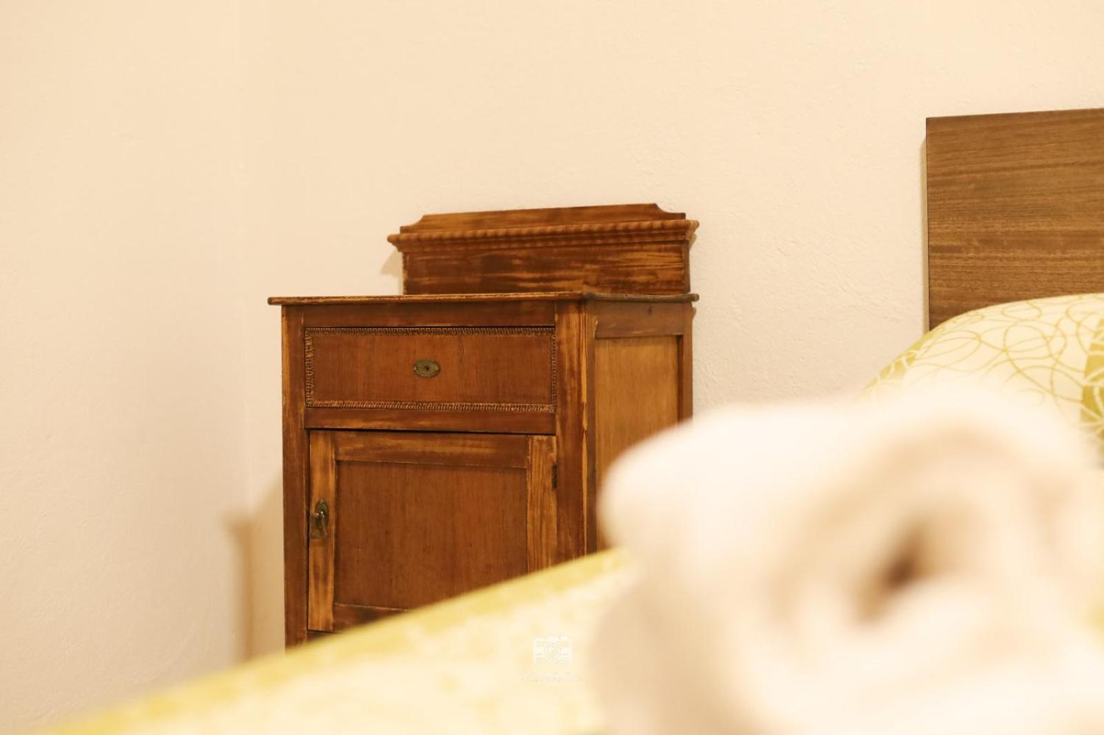 Hospedium Dlj Hostal Ben Nassar Arjona Екстер'єр фото