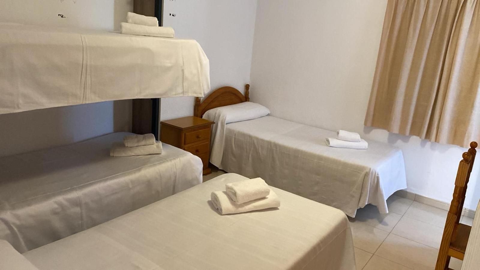 Hospedium Dlj Hostal Ben Nassar Arjona Екстер'єр фото